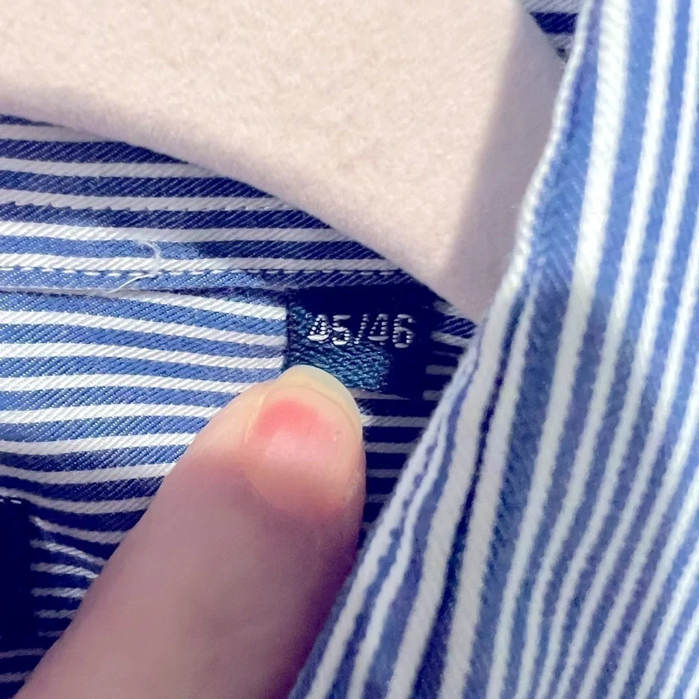 122. J.W. Brown Tailored Fit Button Down Dress Shirt XXL/45/46